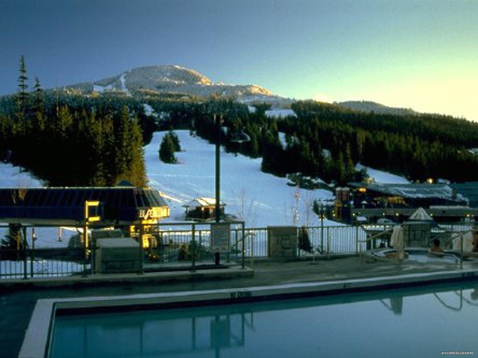 Отель Pan Pacific Whistler Mountainside Удобства фото